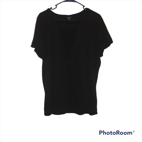 Torrid Size 2 Ladder Slash Tee Plus Size - Picture 1 of 5